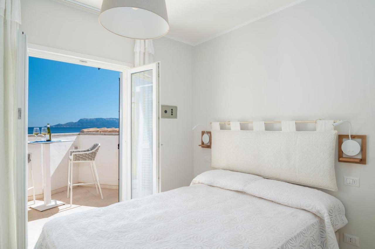 S'Abba Seafront Apartments - Your House In Sardinia Golfo Aranci Ngoại thất bức ảnh