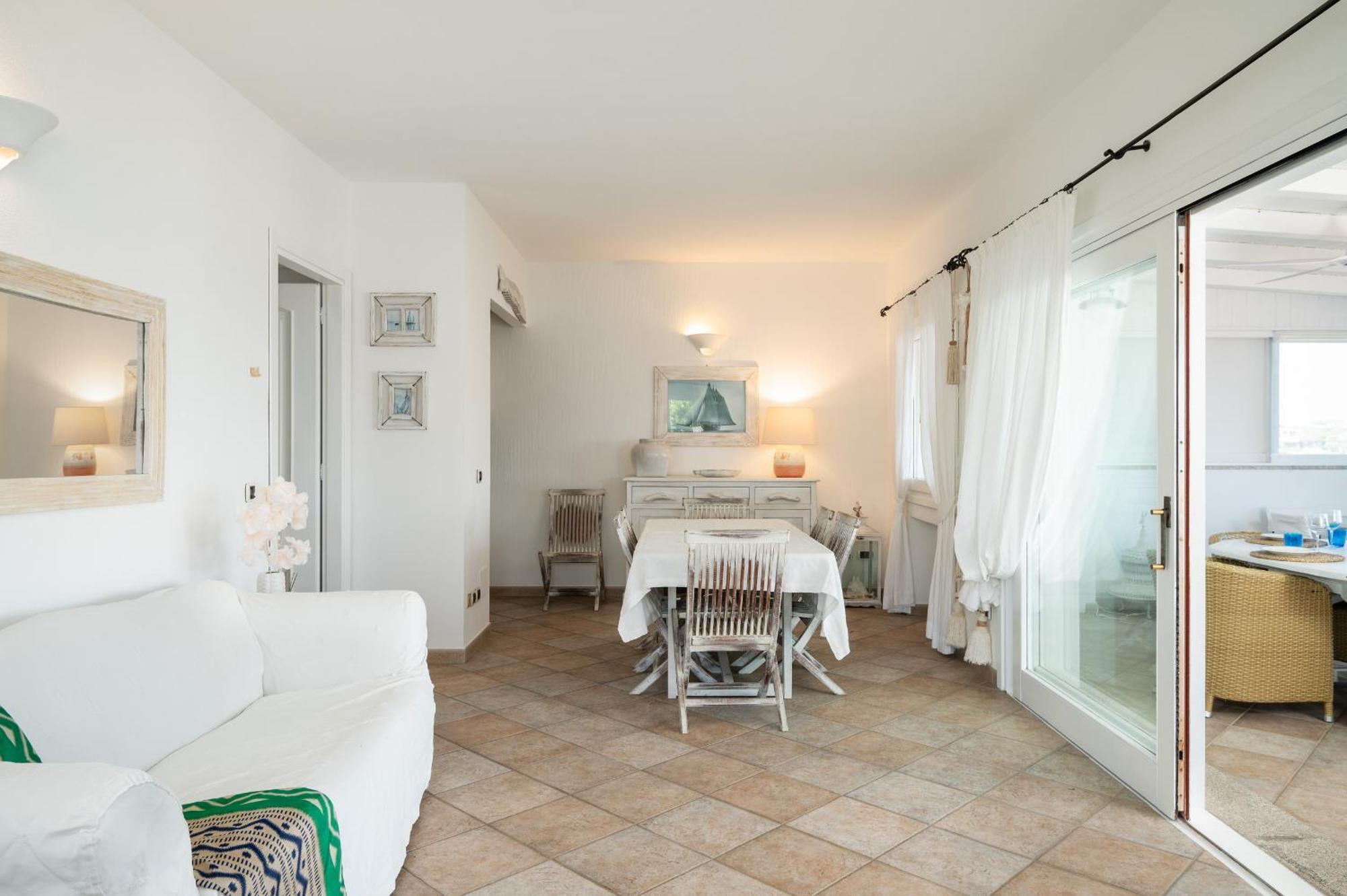 S'Abba Seafront Apartments - Your House In Sardinia Golfo Aranci Ngoại thất bức ảnh