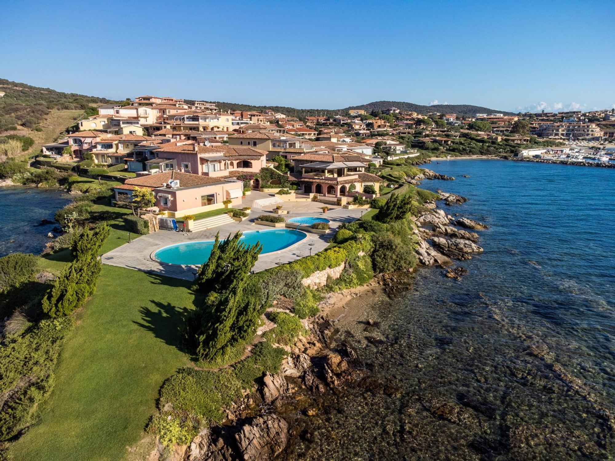 S'Abba Seafront Apartments - Your House In Sardinia Golfo Aranci Ngoại thất bức ảnh
