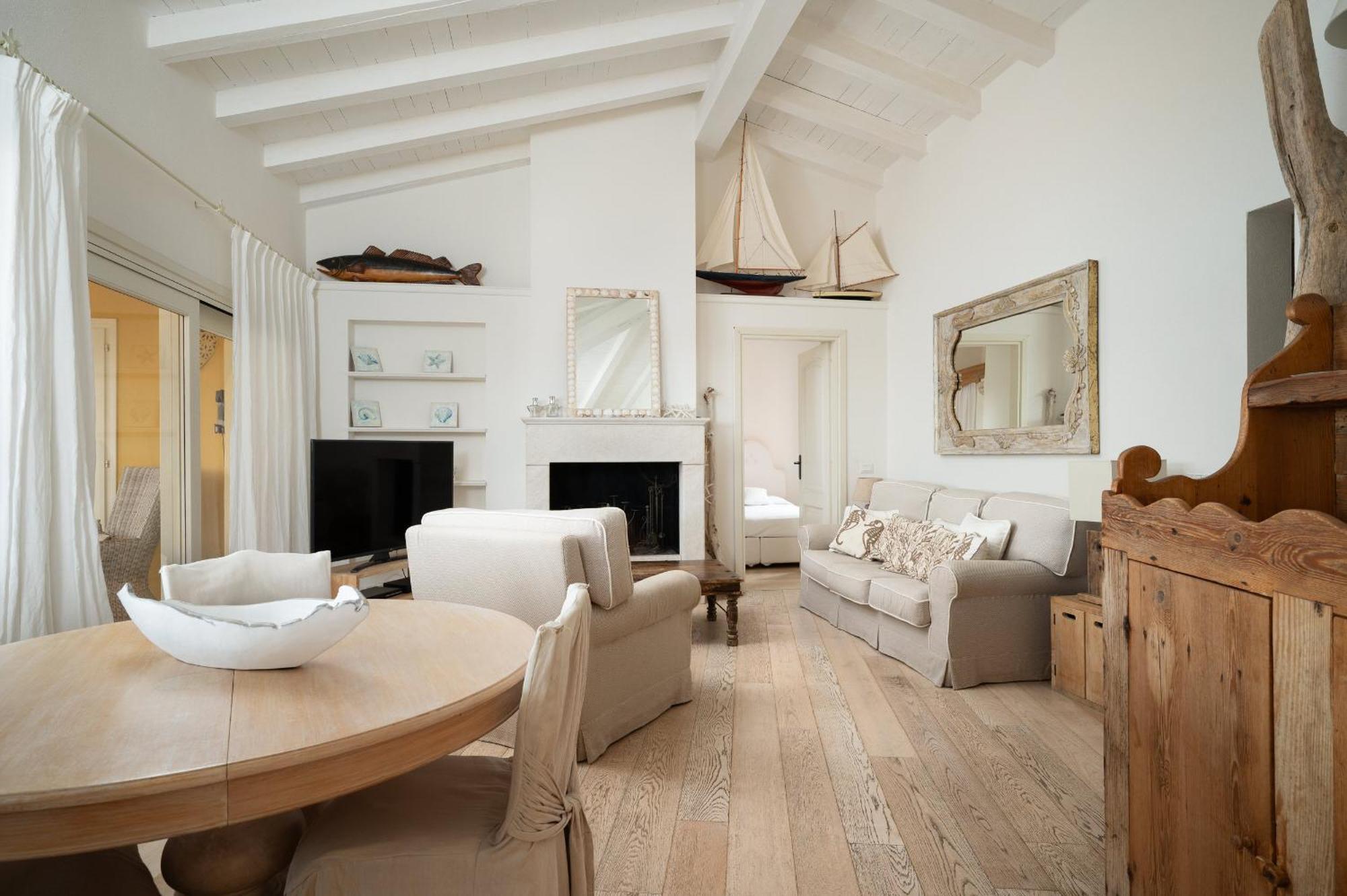 S'Abba Seafront Apartments - Your House In Sardinia Golfo Aranci Ngoại thất bức ảnh