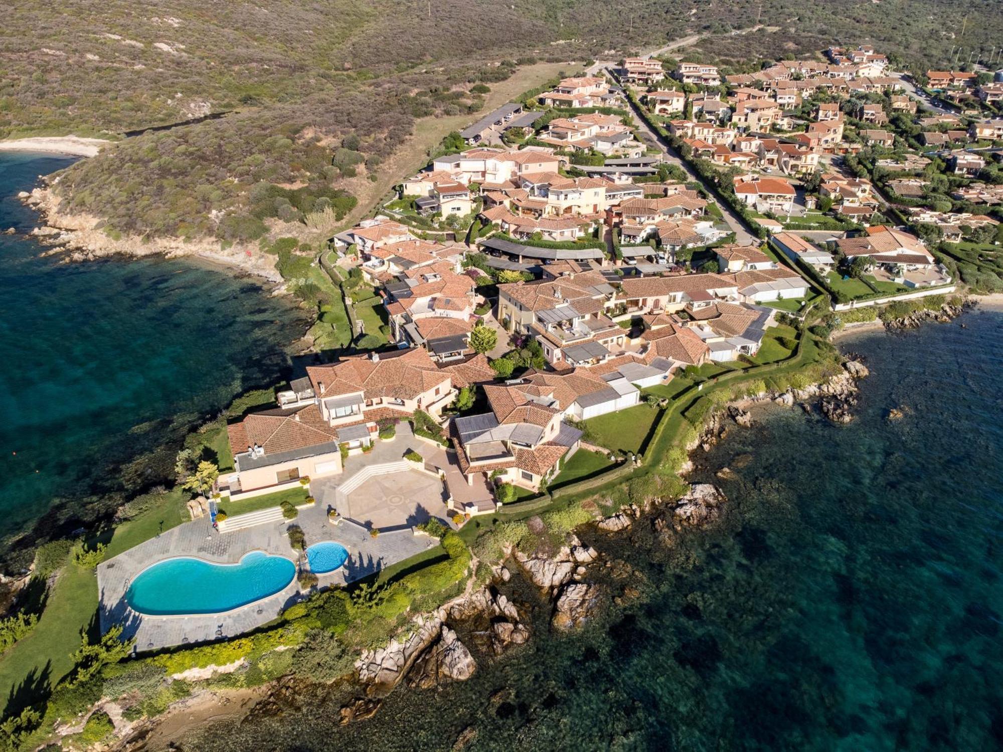 S'Abba Seafront Apartments - Your House In Sardinia Golfo Aranci Ngoại thất bức ảnh