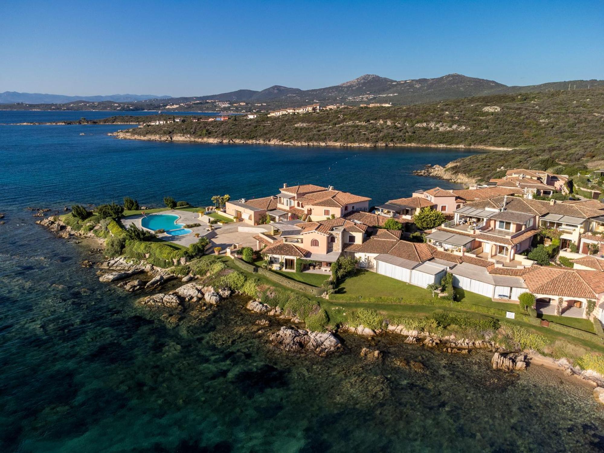 S'Abba Seafront Apartments - Your House In Sardinia Golfo Aranci Ngoại thất bức ảnh