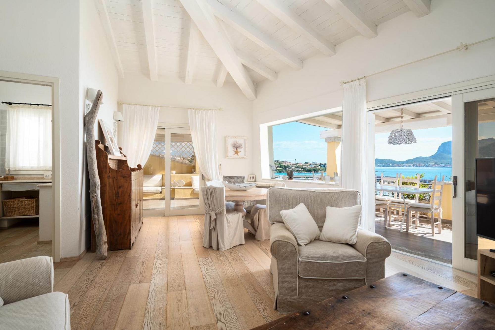 S'Abba Seafront Apartments - Your House In Sardinia Golfo Aranci Ngoại thất bức ảnh