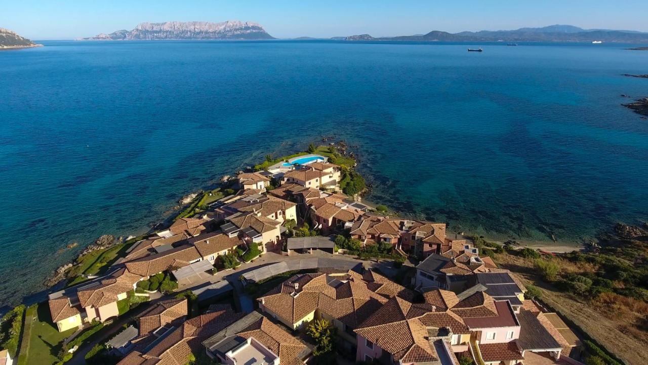 S'Abba Seafront Apartments - Your House In Sardinia Golfo Aranci Ngoại thất bức ảnh